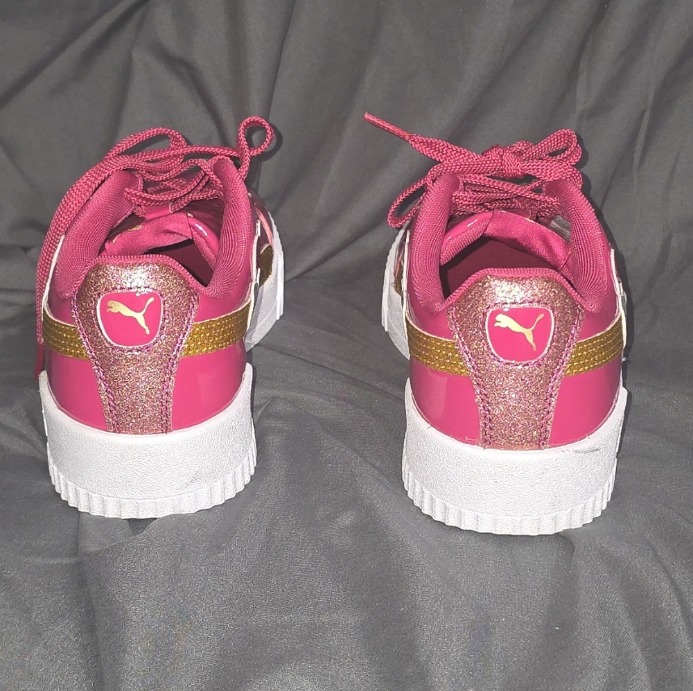 PUMA Vibrant Pink Sneakers with White Soles - Picture 3 of 4